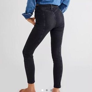 Free People Riley Seamed Skinny Jean in “worn black”